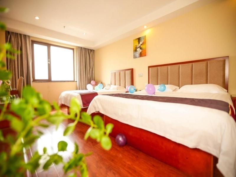 Greentree Inn Shandong Qingdao Wuyishan Road Jiashike Shopping Center Business Hotel Eksteriør bilde
