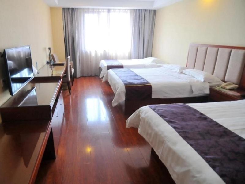 Greentree Inn Shandong Qingdao Wuyishan Road Jiashike Shopping Center Business Hotel Eksteriør bilde