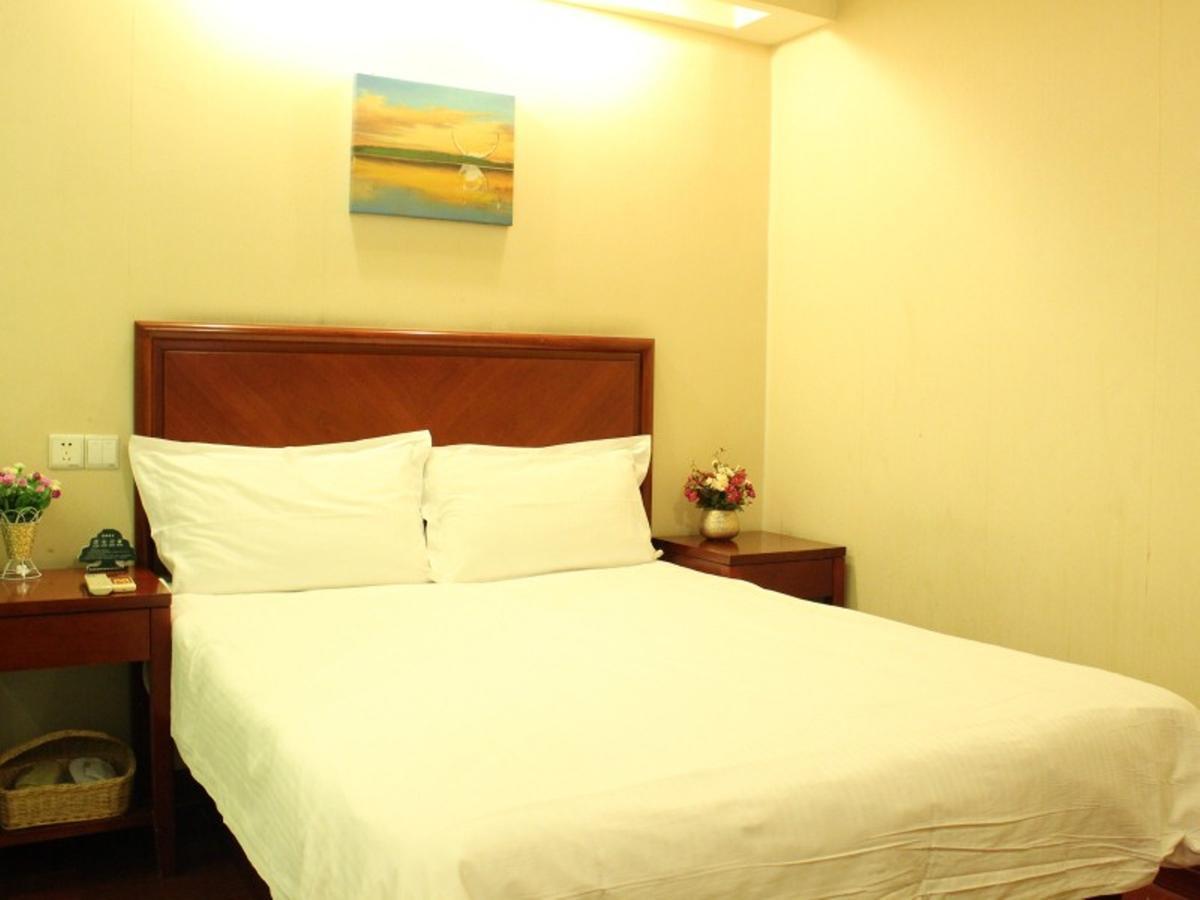 Greentree Inn Shandong Qingdao Wuyishan Road Jiashike Shopping Center Business Hotel Eksteriør bilde